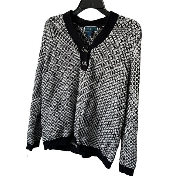 Karen Scott black and white sweater size L V neck Silver Hardware - Picture 2 of 8